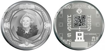 Dutch 5 and 10 euros 2011 coins with QR codes